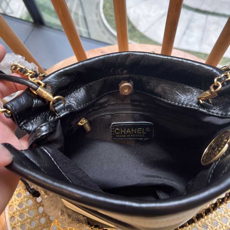 Ch**el hobo 22 bags